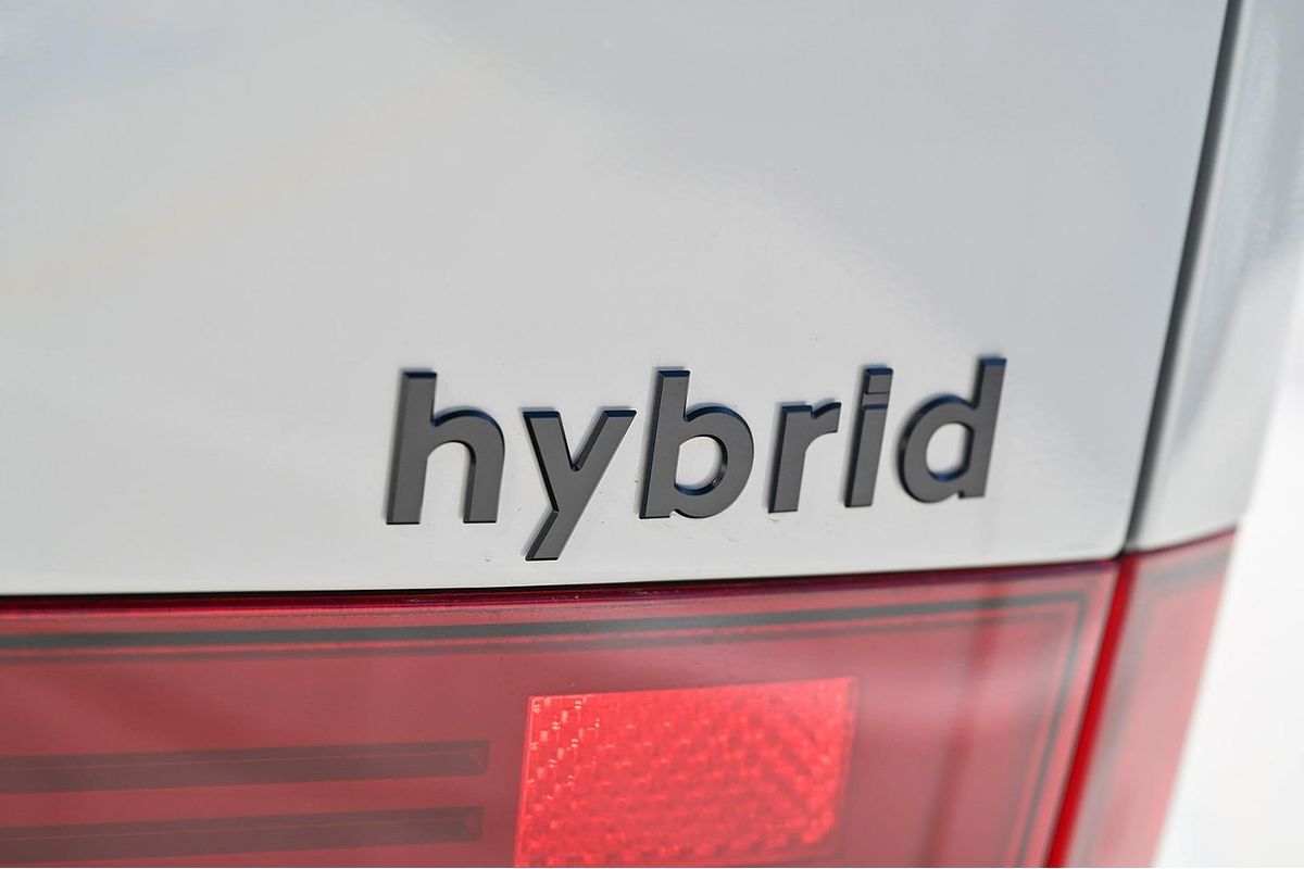 2024 Hyundai Santa Fe Hybrid Calligraphy MX5.V1