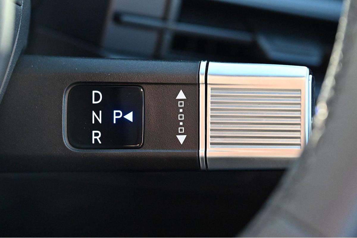 2024 Hyundai Santa Fe Hybrid Calligraphy MX5.V1