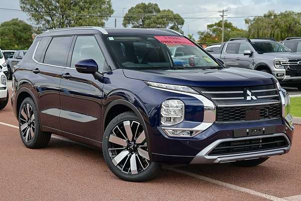 2025 Mitsubishi Outlander Exceed ZM