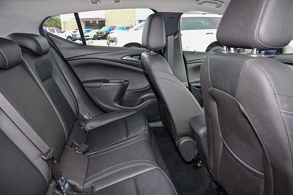 2017 Holden Astra RS-V BK