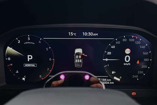 2025 Mitsubishi Outlander Exceed ZM