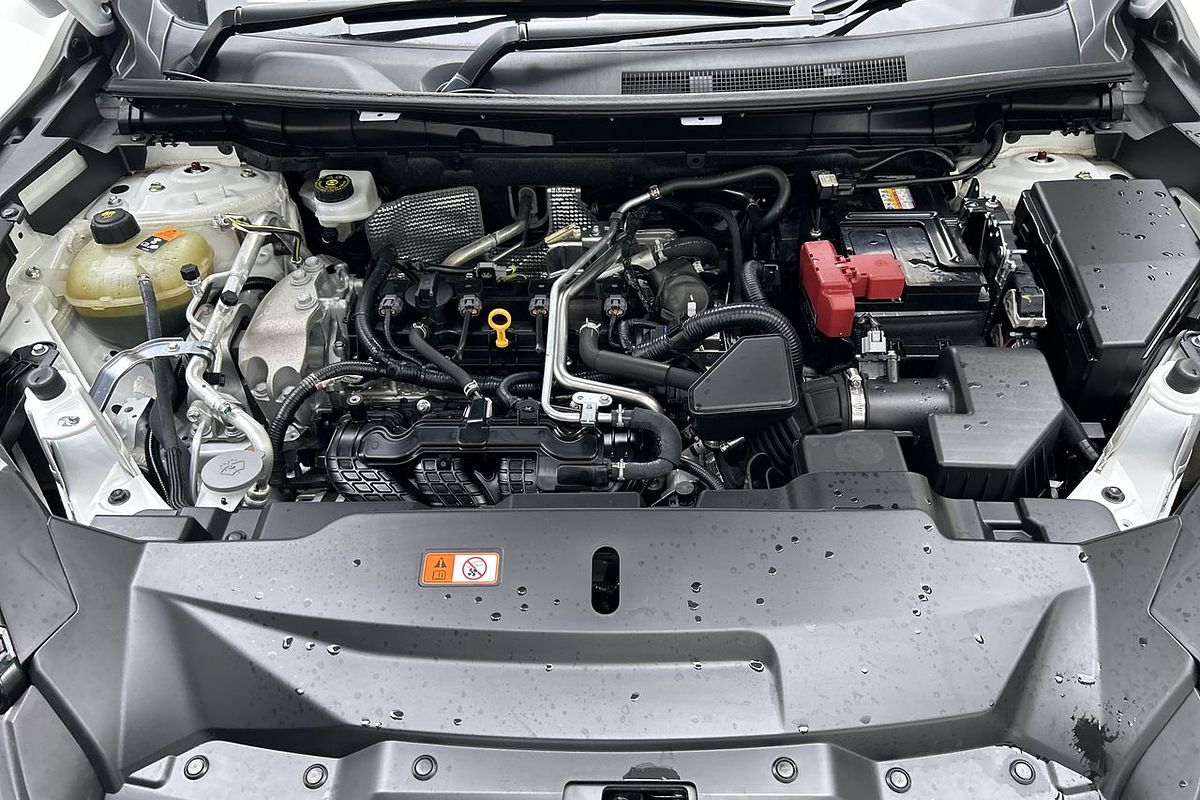 2024 Mitsubishi Outlander ES ZM
