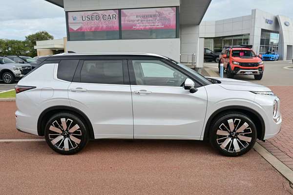 2025 Mitsubishi Outlander Exceed Tourer ZM