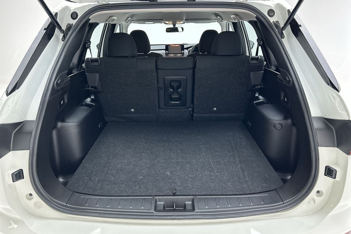 2024 Mitsubishi Outlander ES ZM