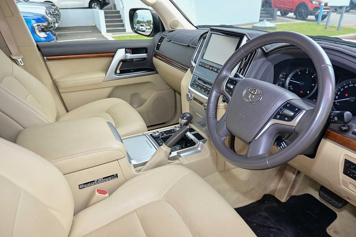2016 Toyota Landcruiser VX VDJ200R