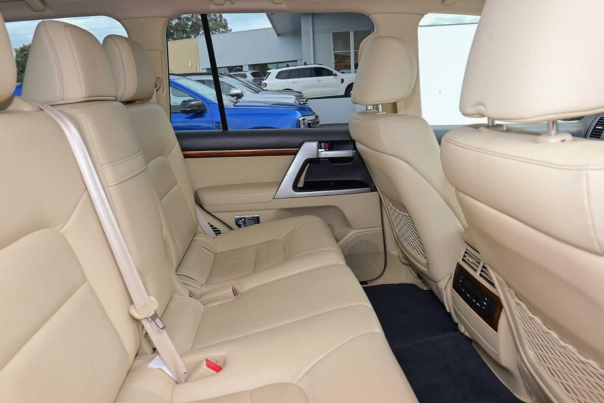 2016 Toyota Landcruiser VX VDJ200R