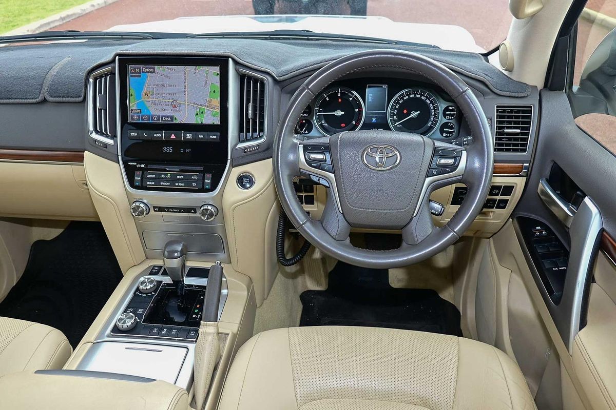 2016 Toyota Landcruiser VX VDJ200R