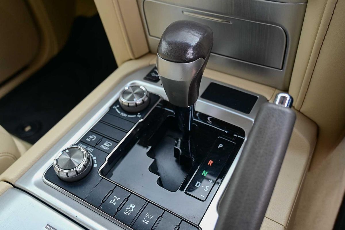 2016 Toyota Landcruiser VX VDJ200R