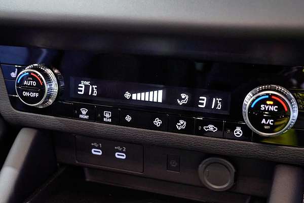 2025 Mitsubishi Outlander Aspire ZM