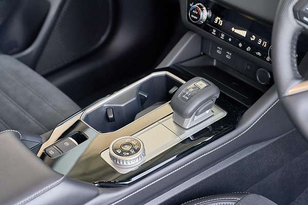 2025 Mitsubishi Outlander Aspire ZM