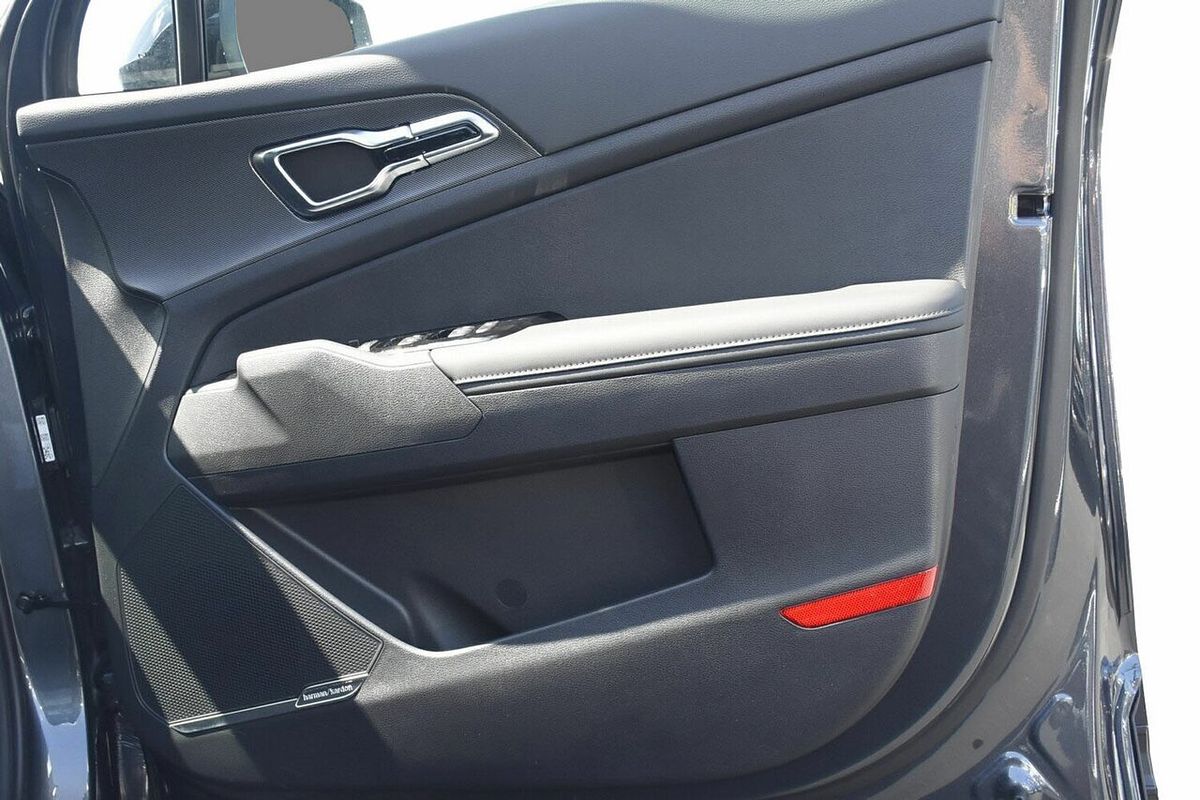 2025 Kia Sportage SX+ NQ5