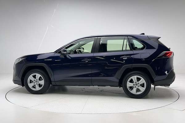 2019 Toyota RAV4 GX AXAH54R