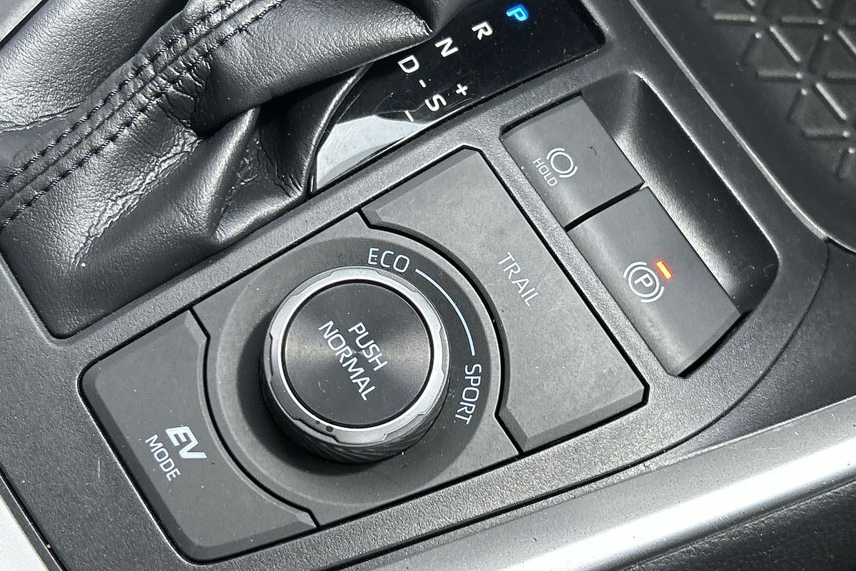 2019 Toyota RAV4 GX AXAH54R