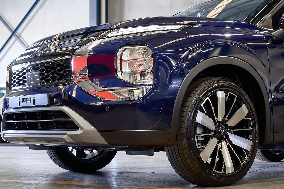 2025 Mitsubishi Outlander Aspire ZM