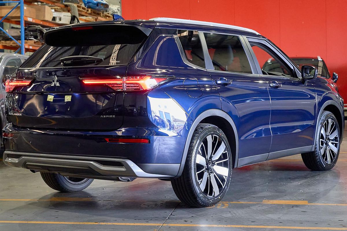 2025 Mitsubishi Outlander Aspire ZM