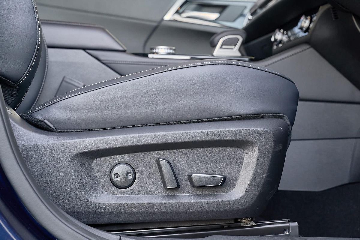 2025 Mitsubishi Outlander Aspire ZM