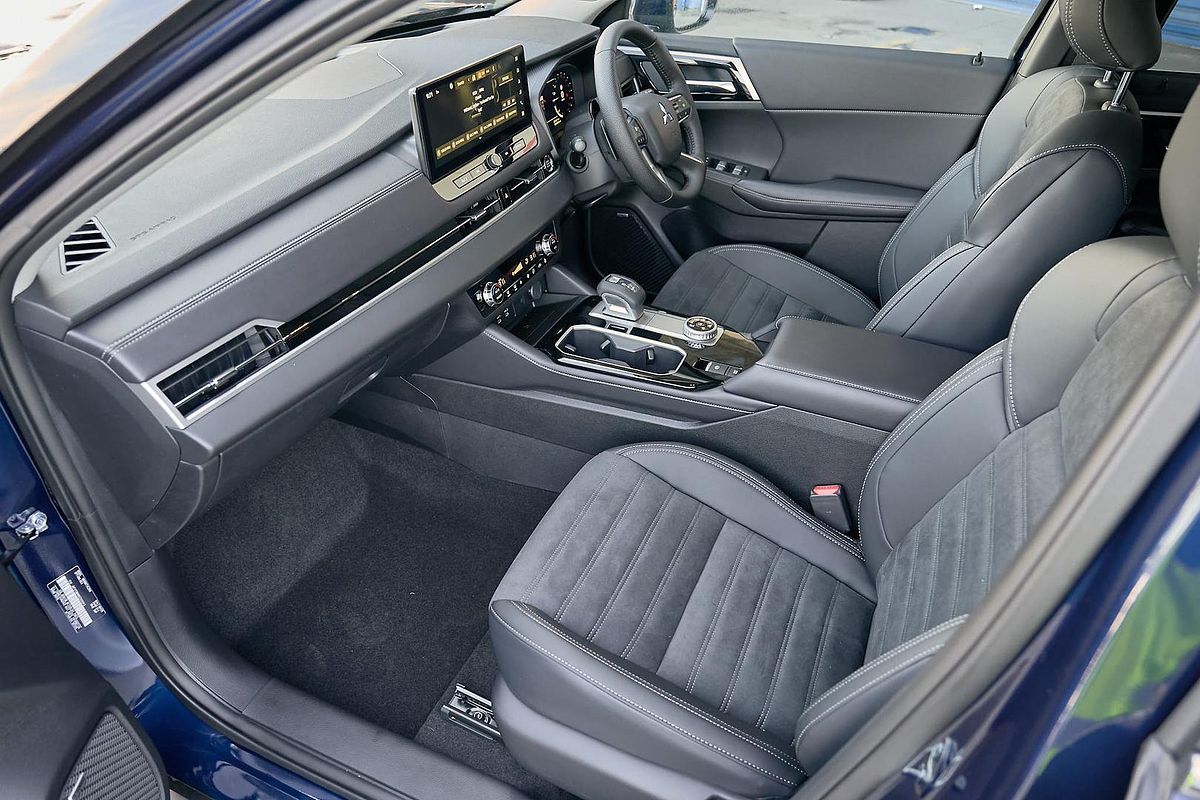 2025 Mitsubishi Outlander Aspire ZM