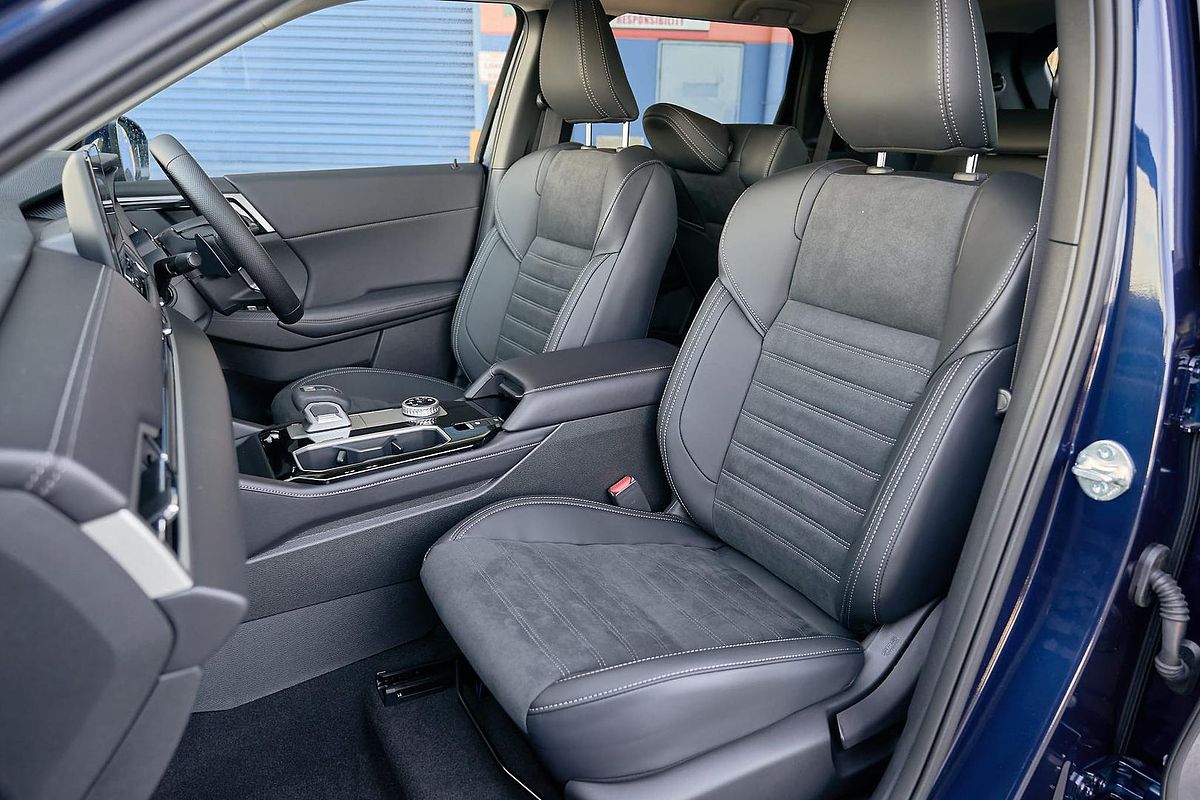 2025 Mitsubishi Outlander Aspire ZM