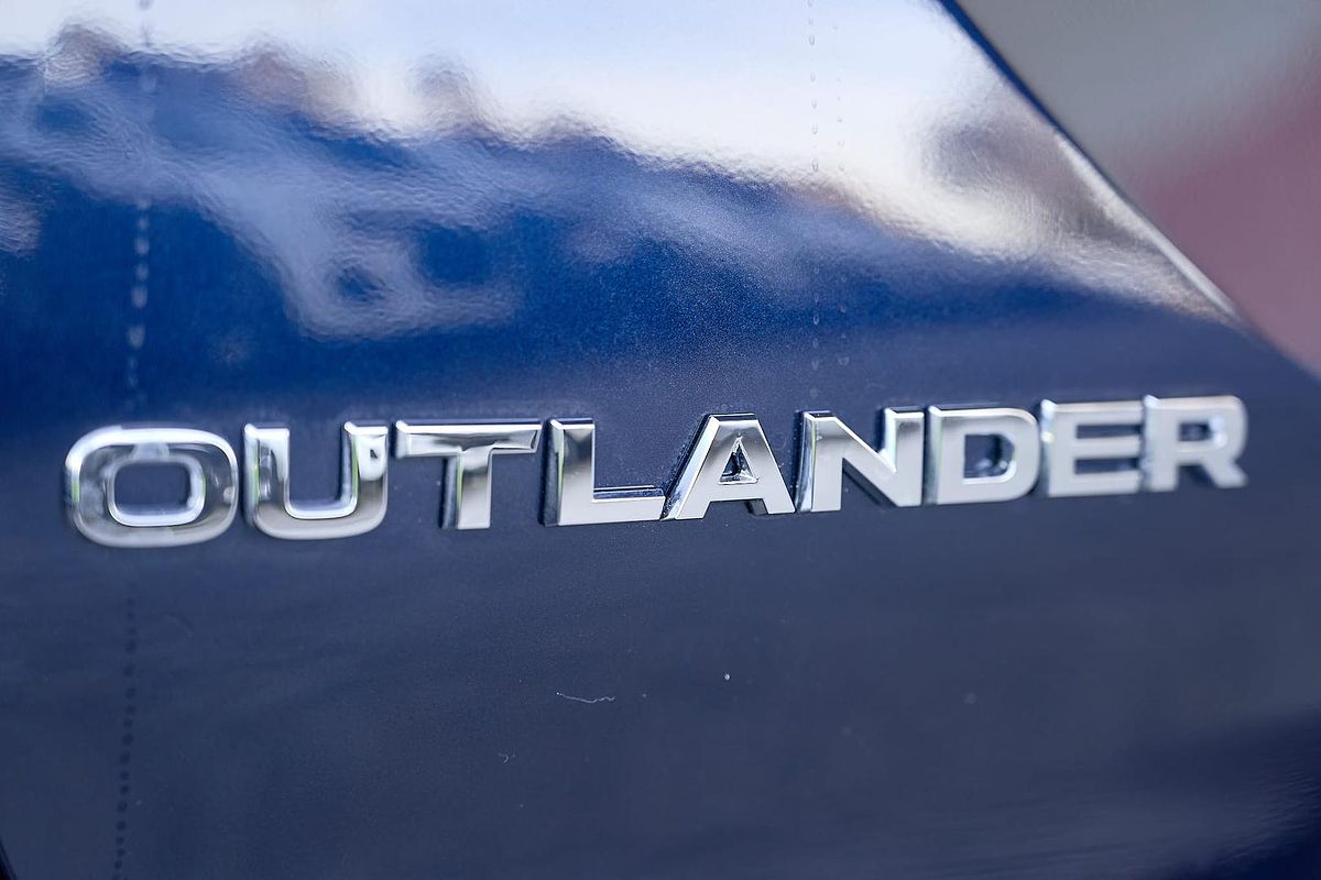 2025 Mitsubishi Outlander Aspire ZM