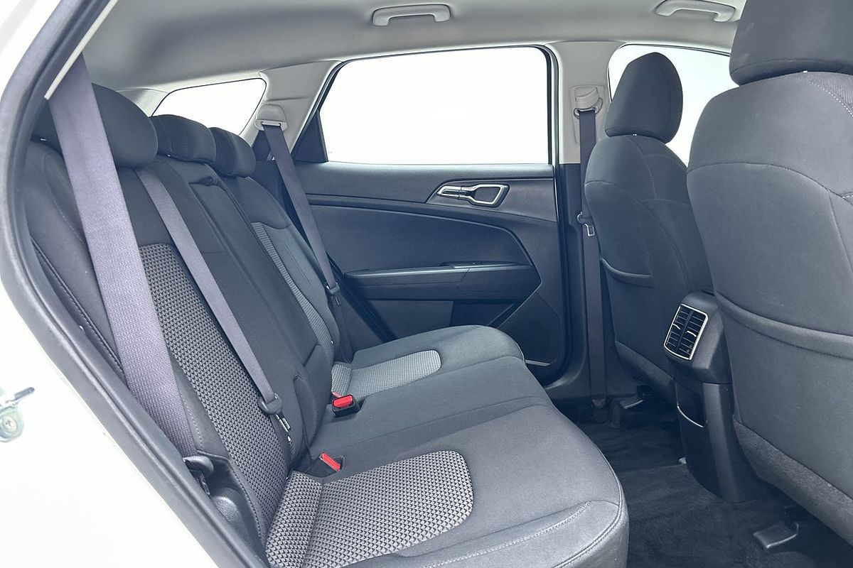 2024 Kia Sportage S NQ5