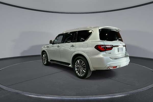2018 INFINITI QX80 S Premium Z62