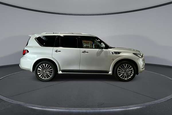 2018 INFINITI QX80 S Premium Z62