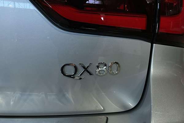 2018 INFINITI QX80 S Premium Z62