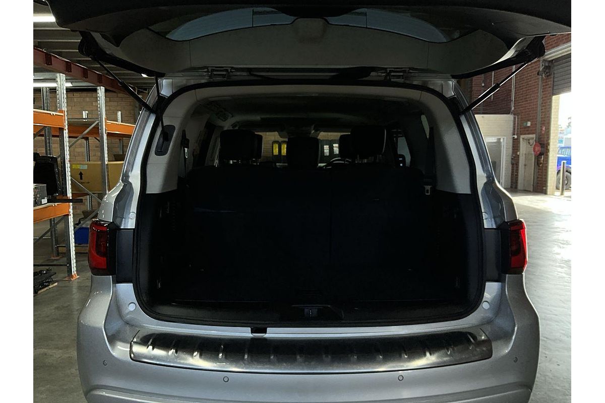 2018 INFINITI QX80 S Premium Z62