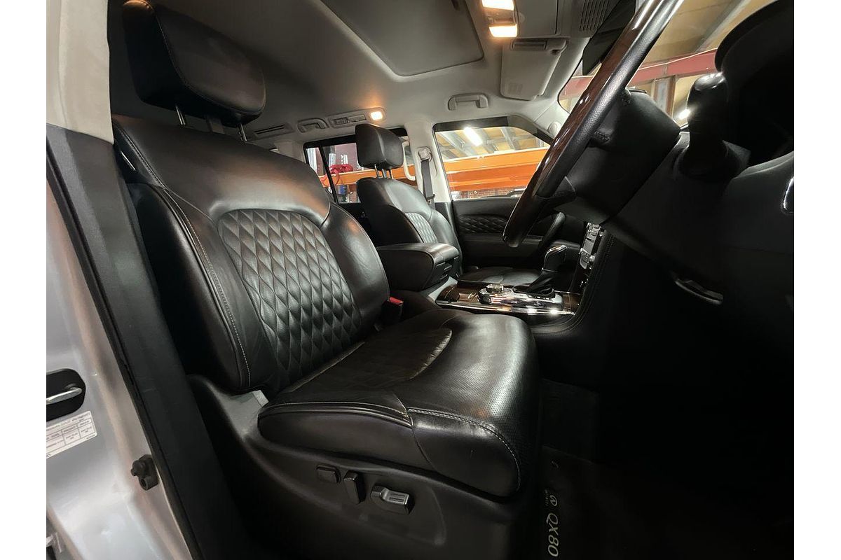 2018 INFINITI QX80 S Premium Z62