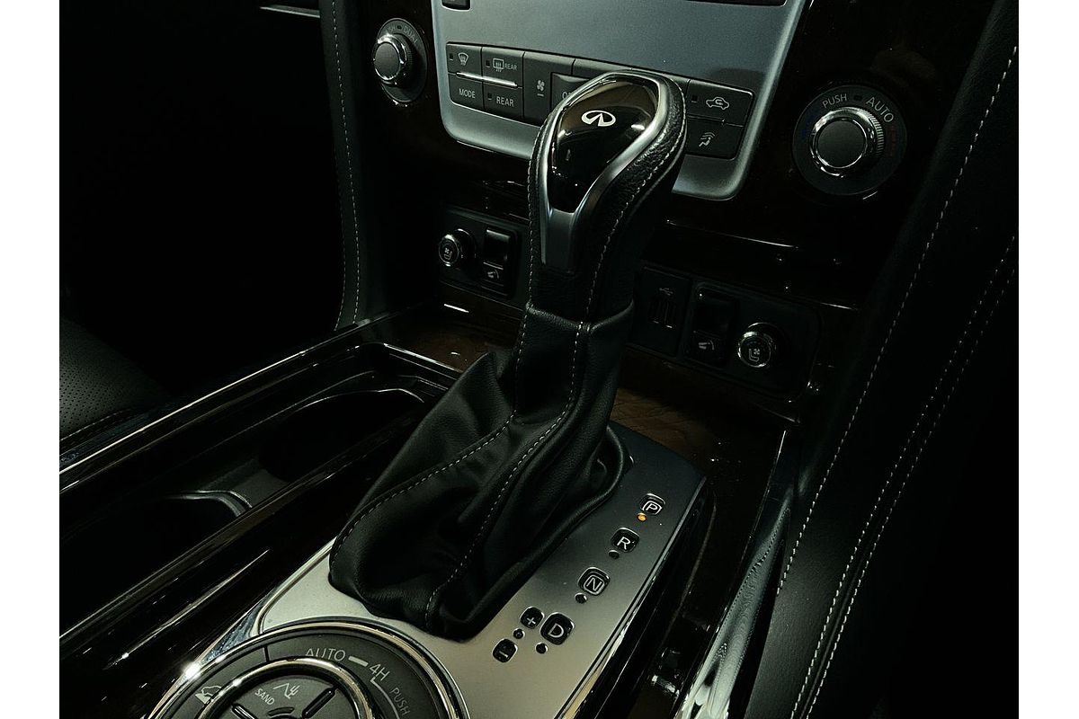 2018 INFINITI QX80 S Premium Z62