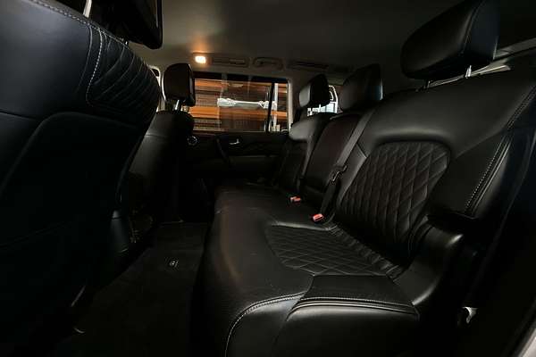 2018 INFINITI QX80 S Premium Z62