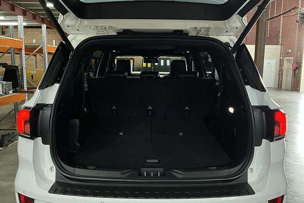 2024 Ford Everest Platinum 3.0L