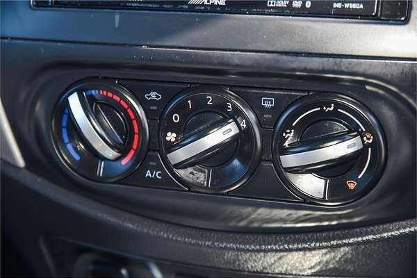 2016 Nissan Navara RX D23 4X4