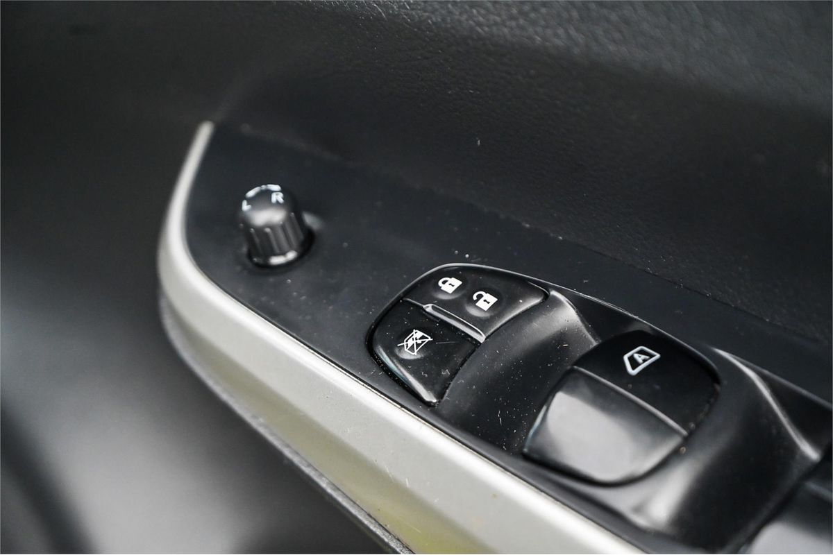2016 Nissan Navara RX D23 4X4