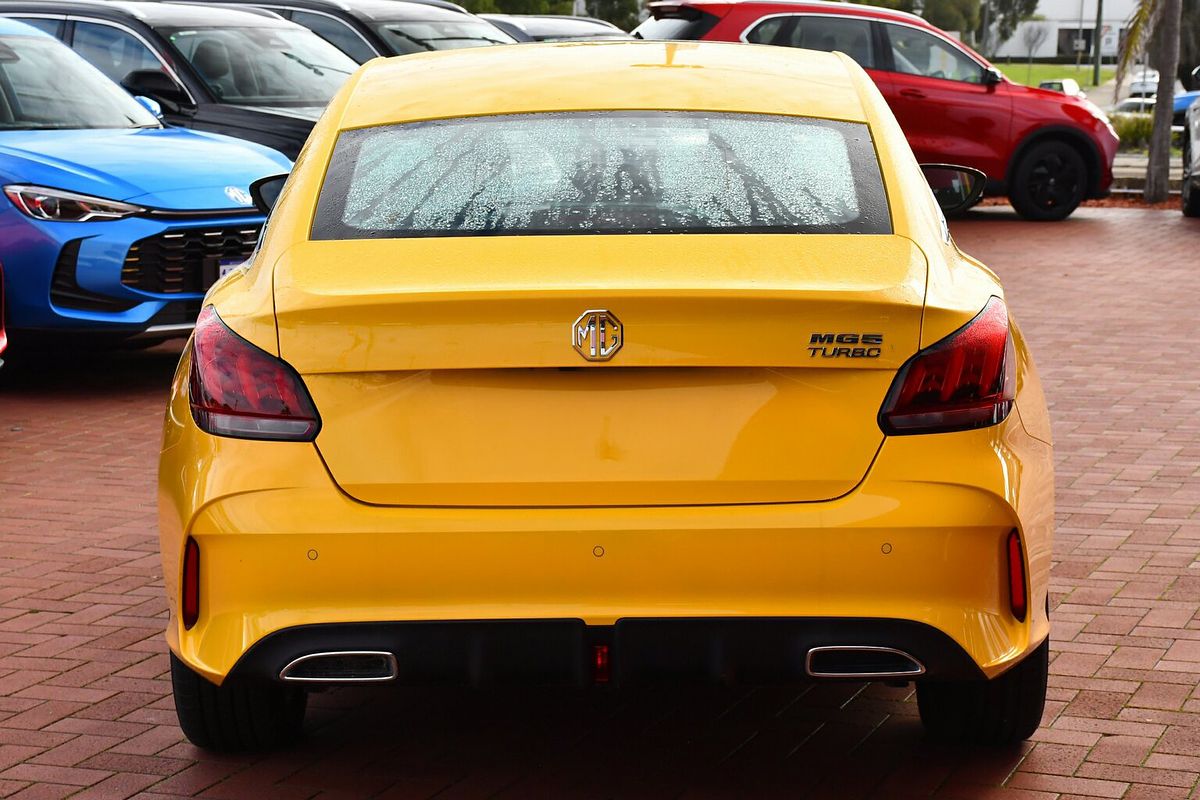 2024 MG MG5 Essence