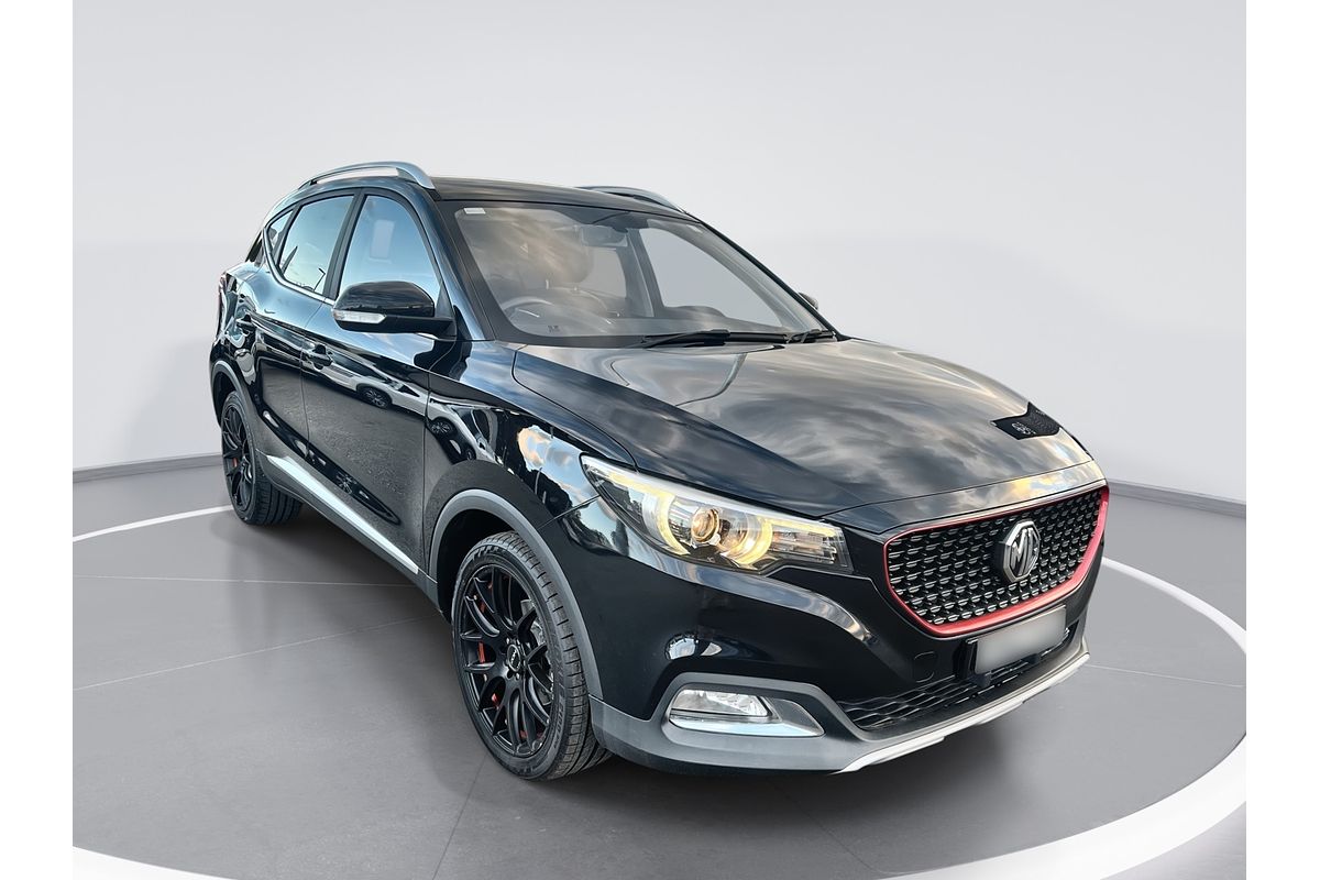 2018 MG ZS Essence AZS1