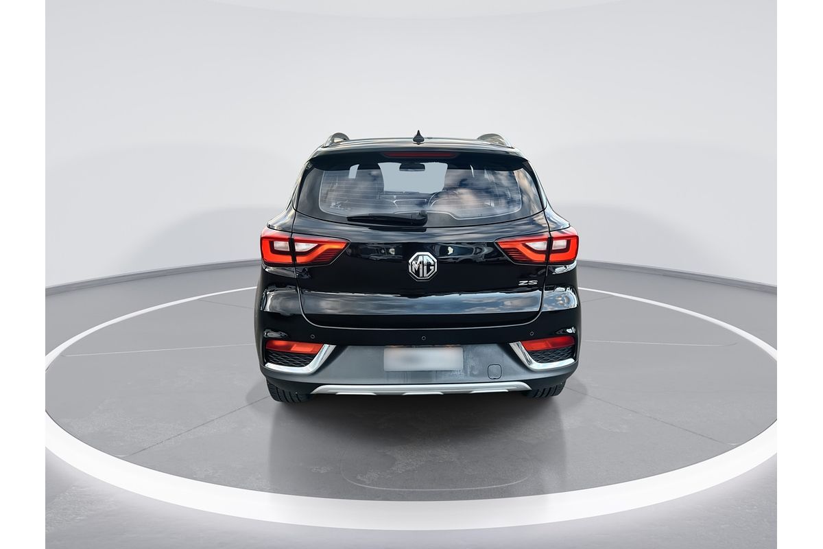 2018 MG ZS Essence AZS1
