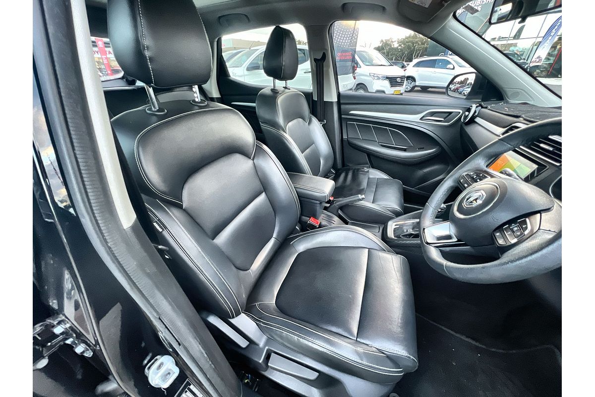 2018 MG ZS Essence AZS1