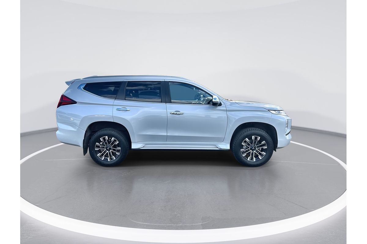 2022 Mitsubishi Pajero Sport GLS QF