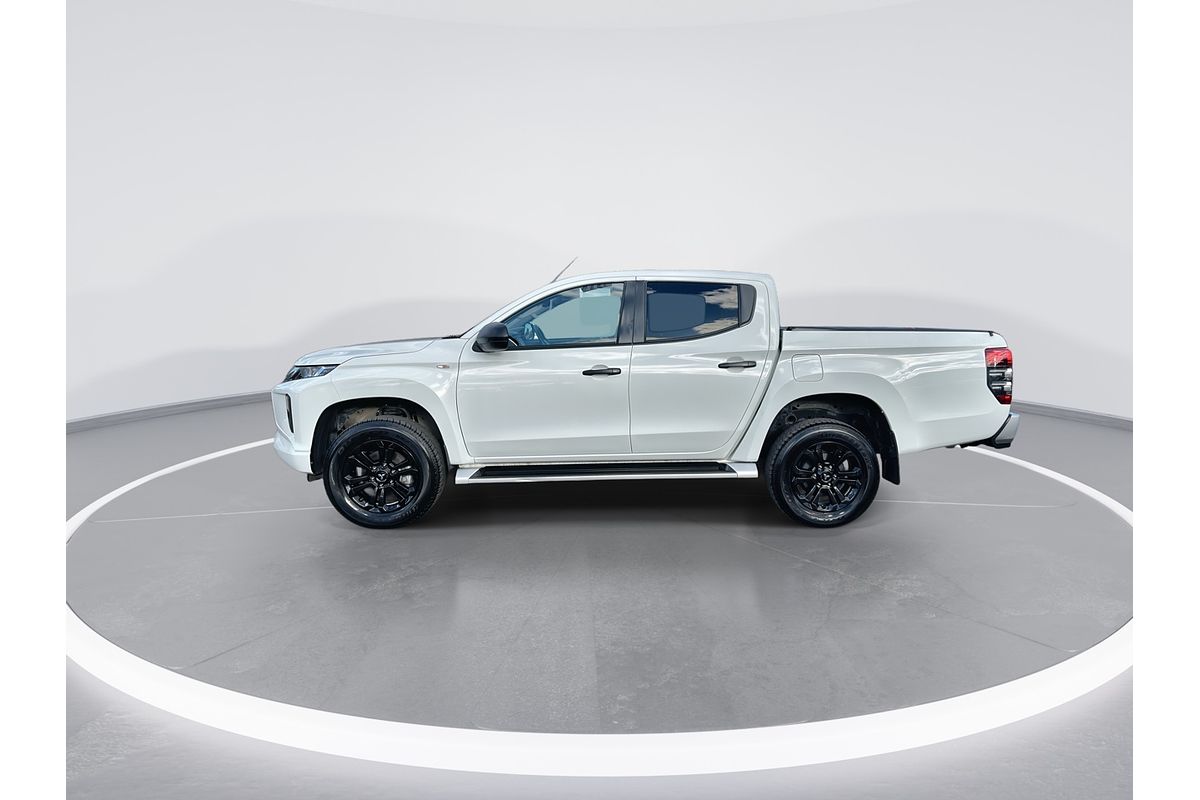 2022 Mitsubishi Triton GLX-R MR 4X4