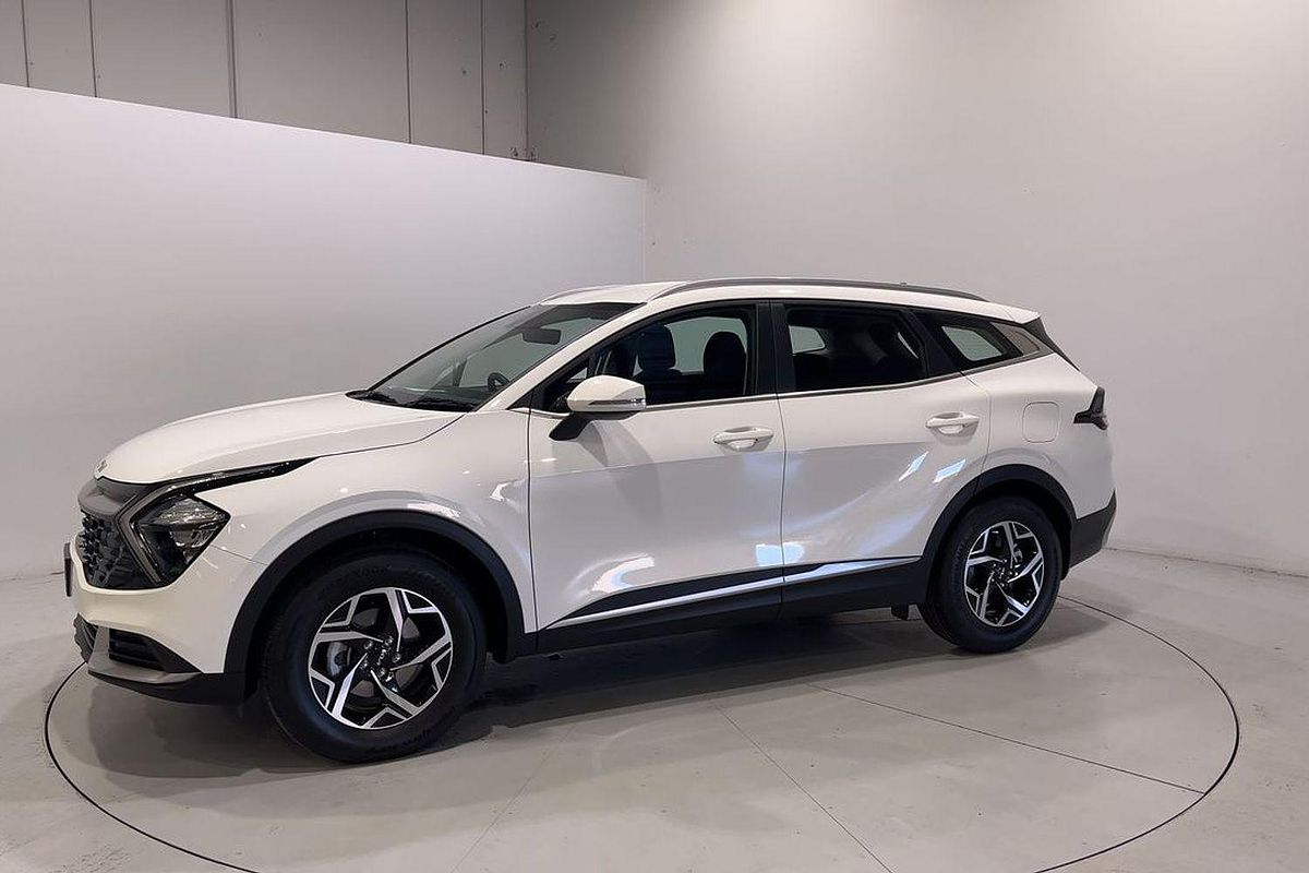 2024 Kia Sportage S NQ5