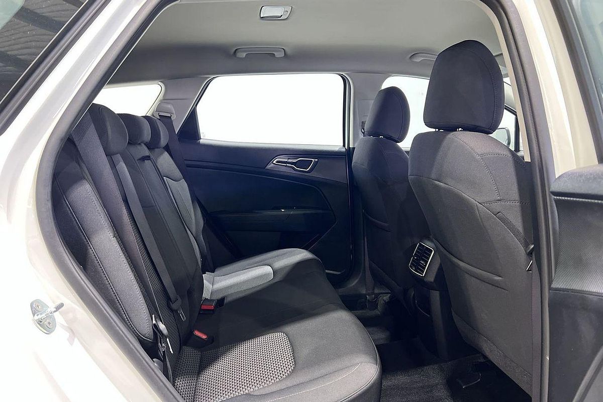 2024 Kia Sportage S NQ5