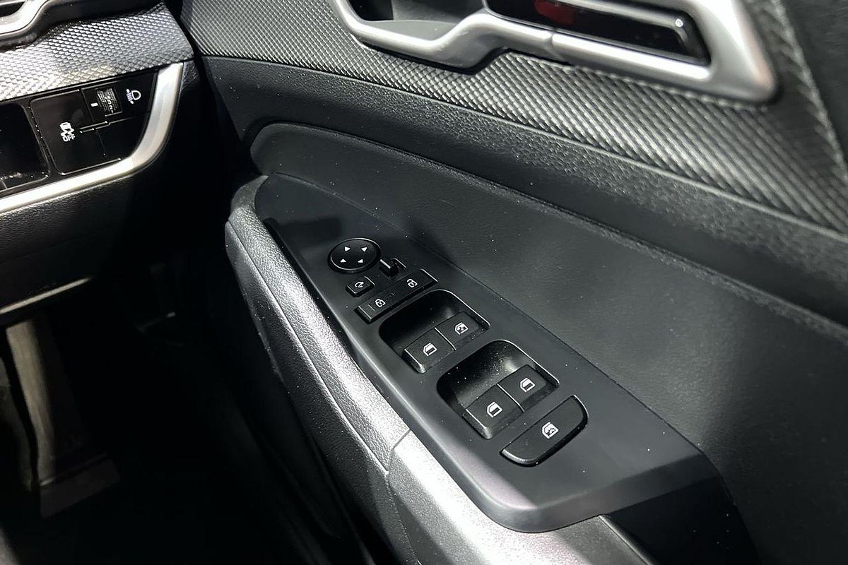 2024 Kia Sportage S NQ5