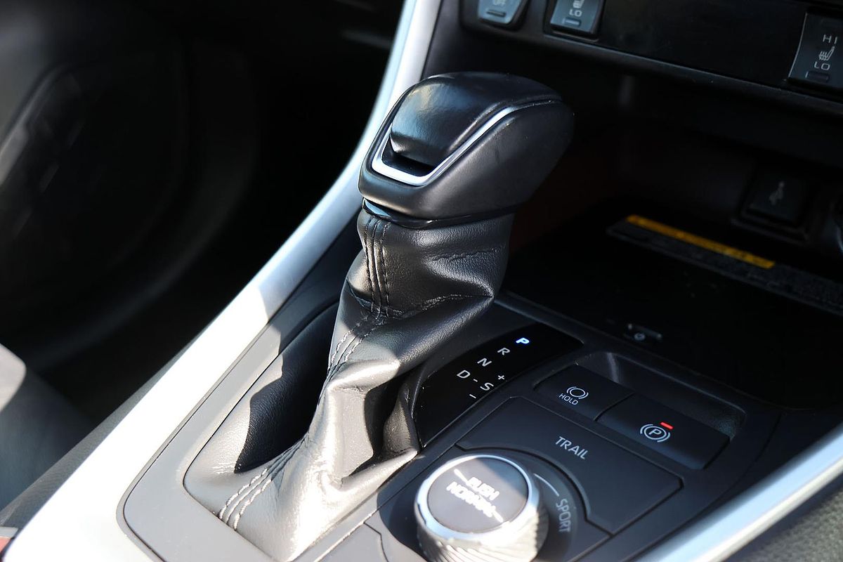 2019 Toyota RAV4 Cruiser AXAH54R