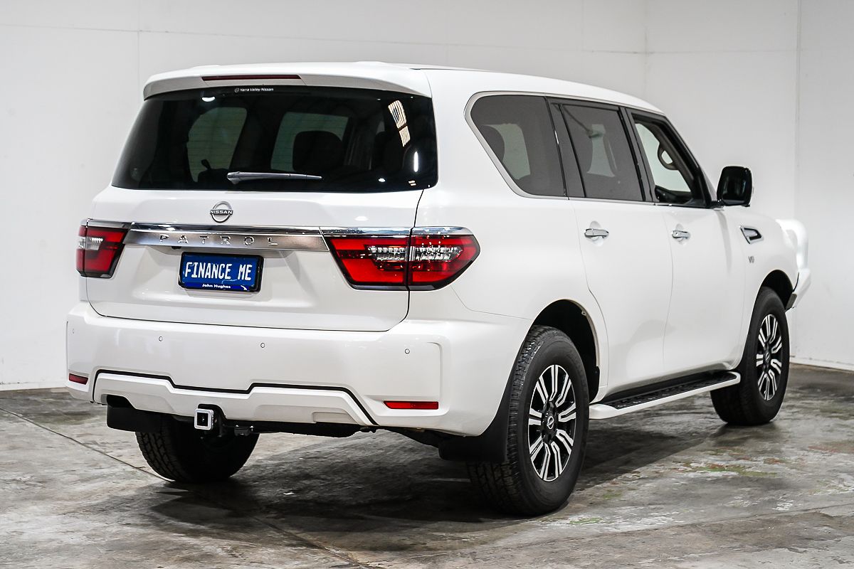 2023 Nissan Patrol Ti Y62