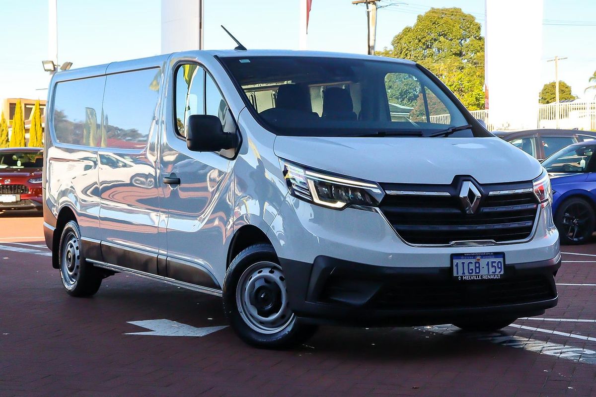 2023 Renault Trafic Pro X82 LWB