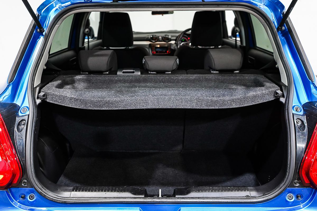 2017 Suzuki Swift GL AZ