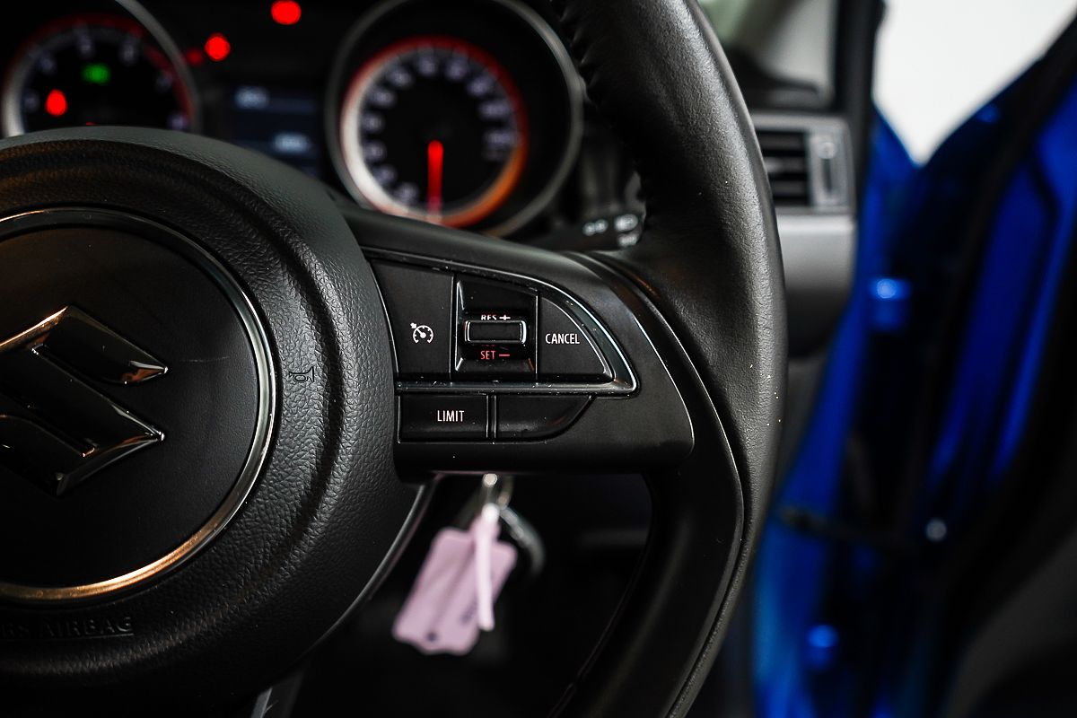 2017 Suzuki Swift GL AZ