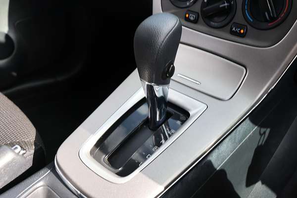 2014 Nissan Pulsar ST C12