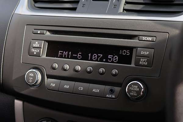 2014 Nissan Pulsar ST C12